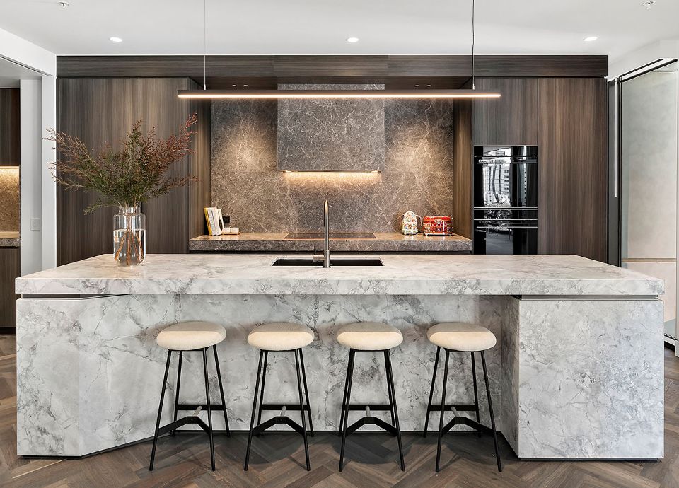 La Storia, Carlton light marble grey kitchen