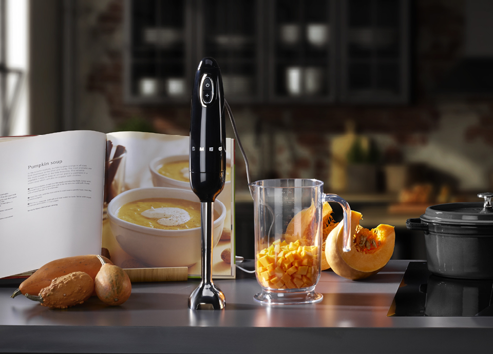 Mixeur plongeant avec accessoires HBF03BLEU