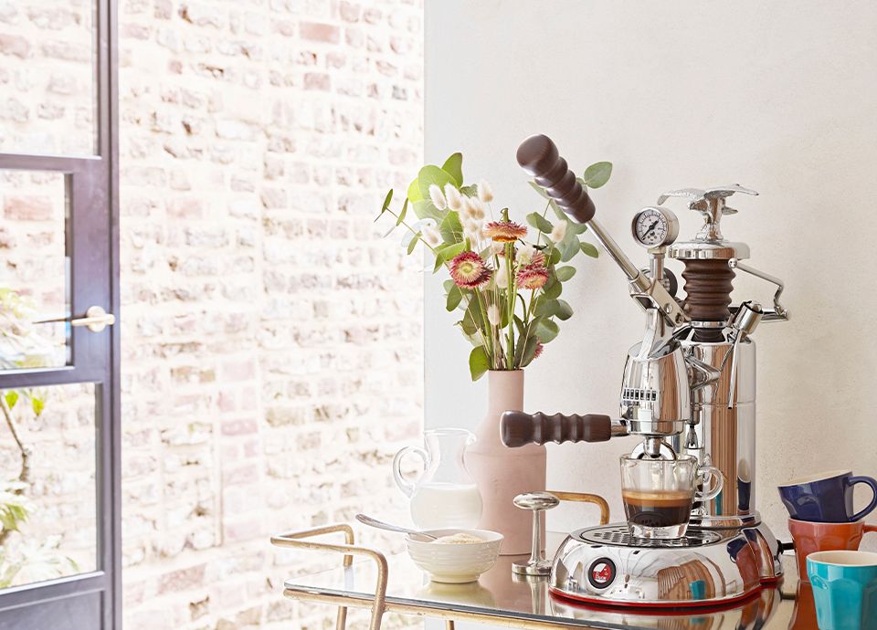 Machine à café expresso semi-professionnelle La Pavoni LPLESA01EU