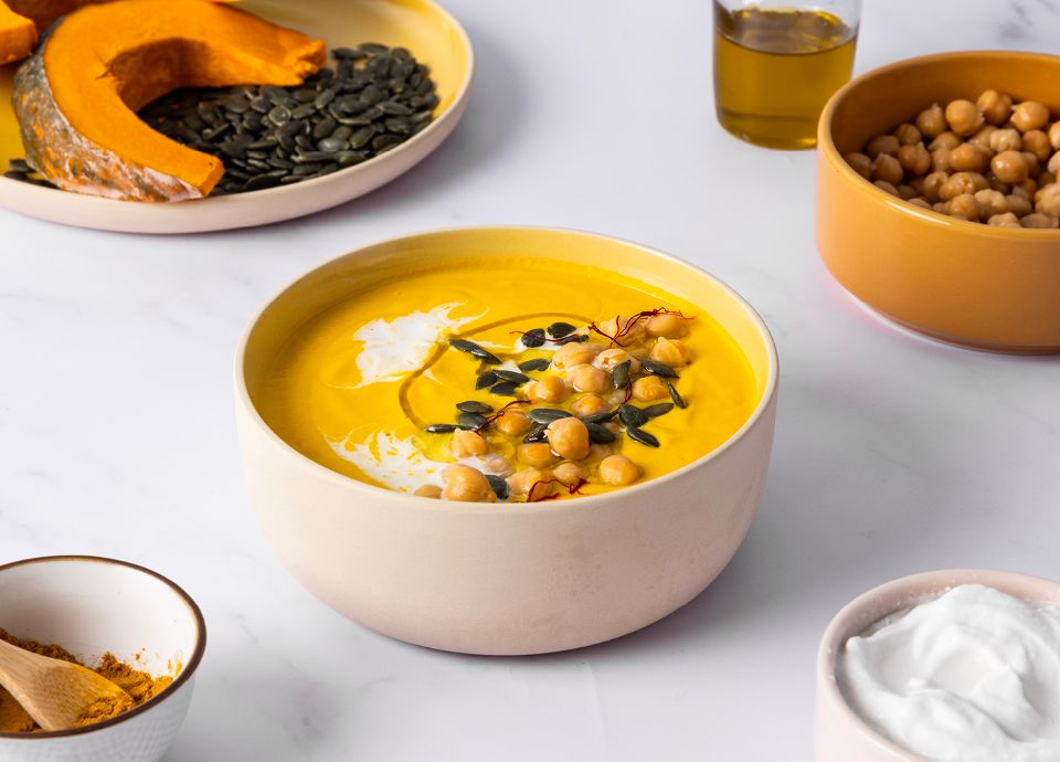 Soupe Chaude de Pois Chiches, Potiron et Curry au blender SMEG