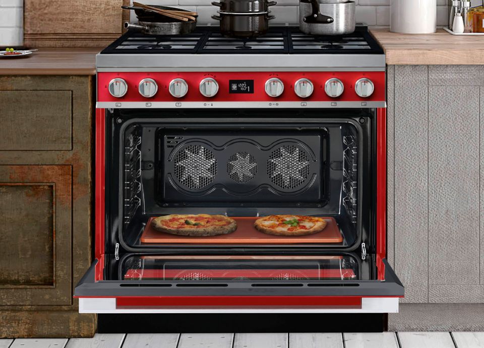 Les pierres &agrave; pizza SMEG