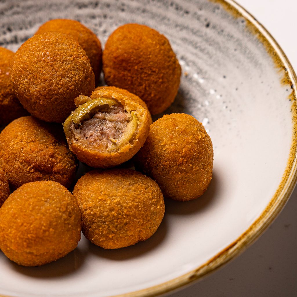 Olives All'ascolana par Denny Imbroisi | Recettes Smeg