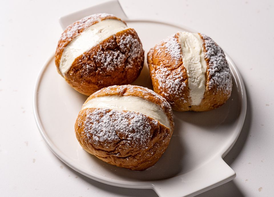 Recette des célèbres brioches italiennes Maritozzi| Smeg World Cuisine
