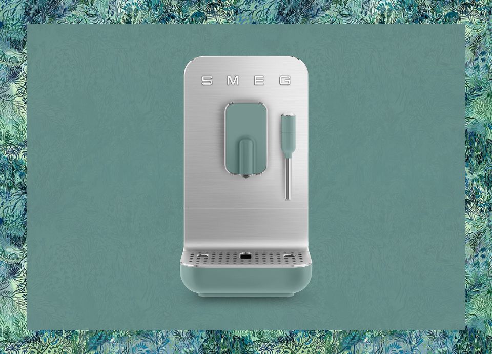 machine &agrave; caf&eacute; avec broyeur int&eacute;gr&eacute; en vert &eacute;meraude