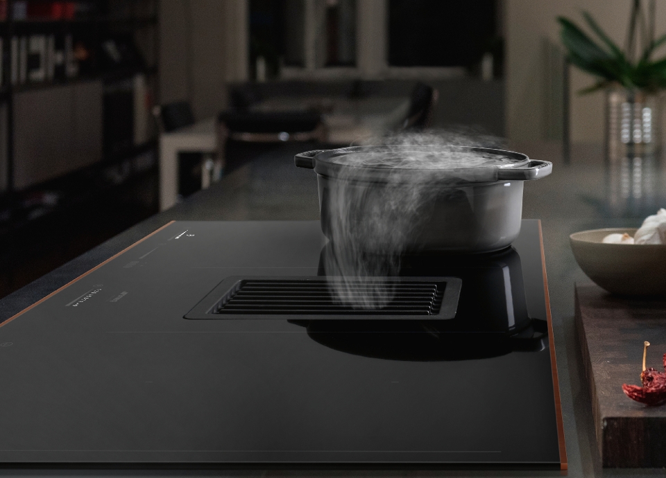 Les tables de cuisson avec hotte int&eacute;gr&eacute;e