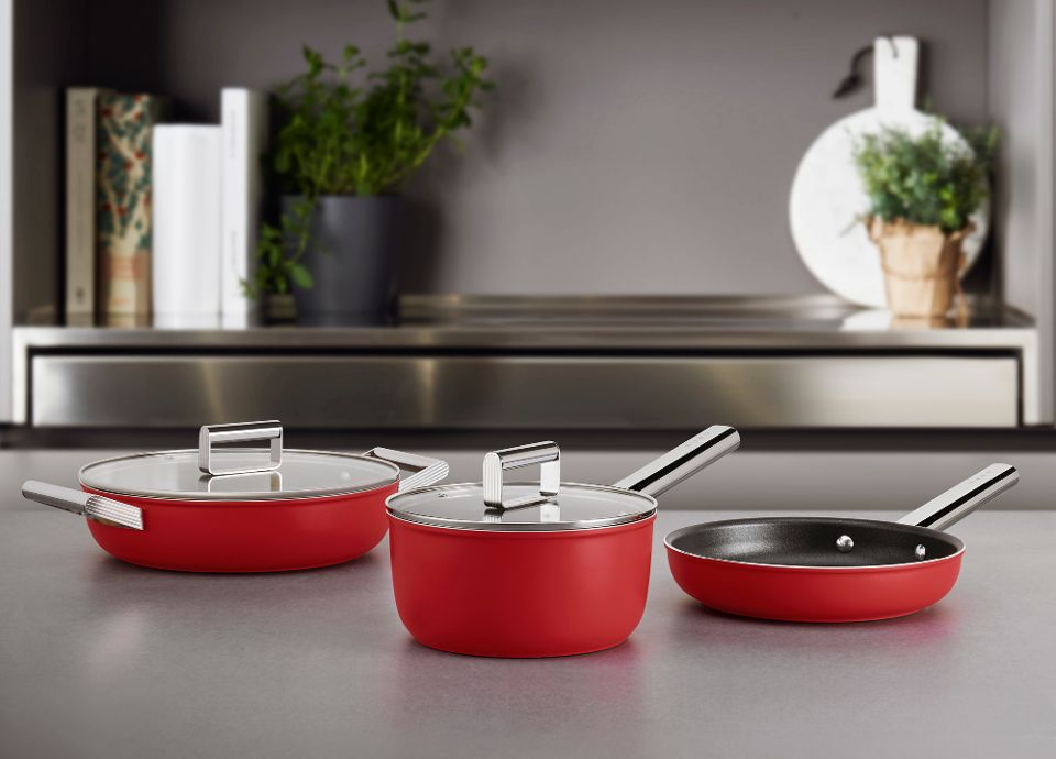 Nieuw, ontdek de SMEG steelpan | SMEG