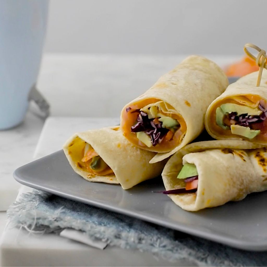 Wraps façon Piadine aux crudités et au saumon