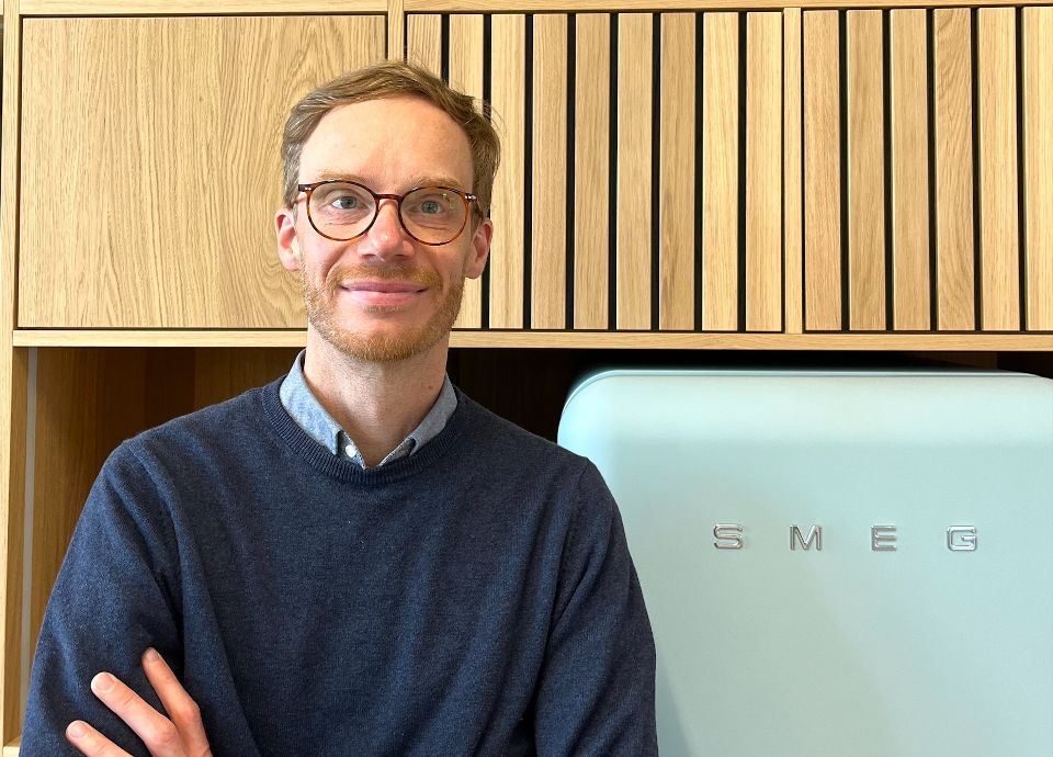 Thore Brockmann leitet den Smeg-Kundendienst