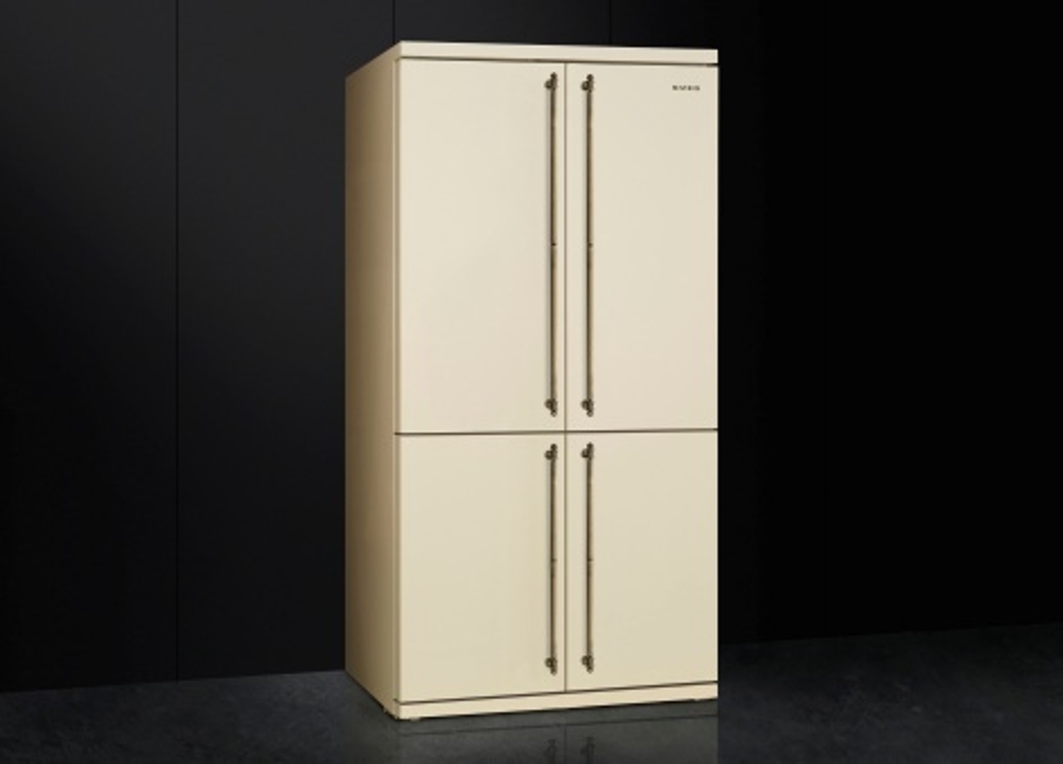 Frigorifero 4 porte estetica Coloniale panna