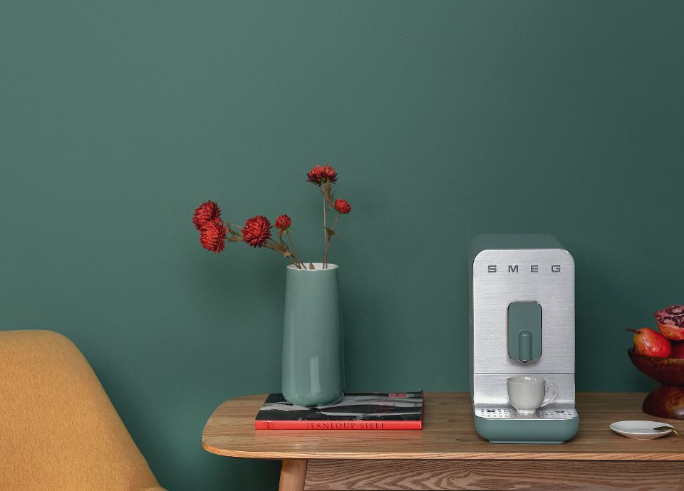 Cafetera superautomática con sistema de leche