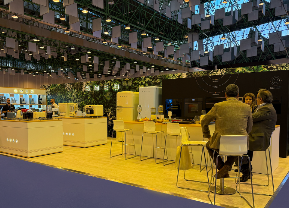 Stand Smeg