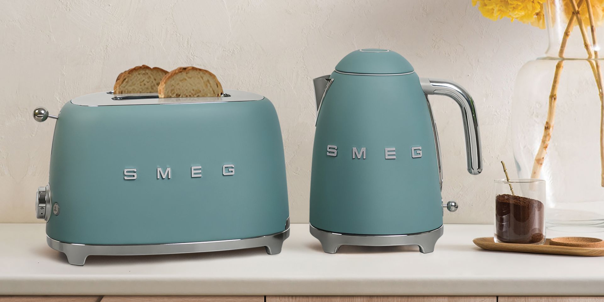 Matt Collection of Kettles & Toasters