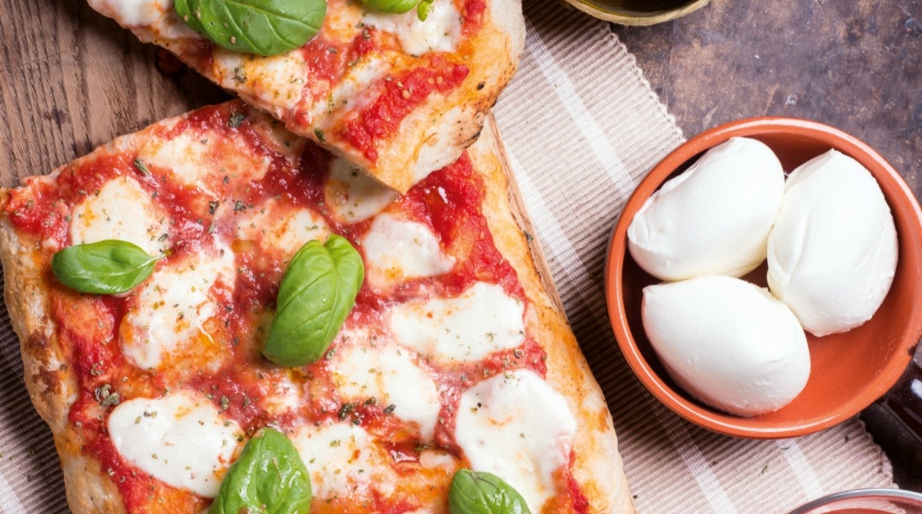Pizza and mozzarella