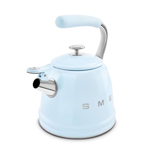 Whistling Kettle in Pastel Blue
