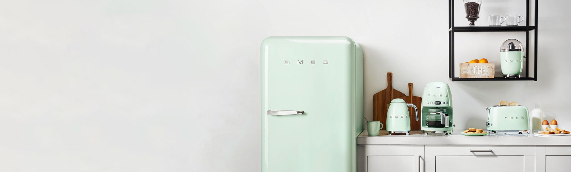 50 style coloured refrigerator - Smeg