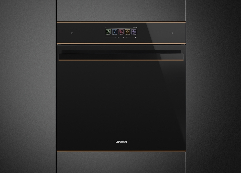 Dolce Stil Novo aesthetic line by Smeg