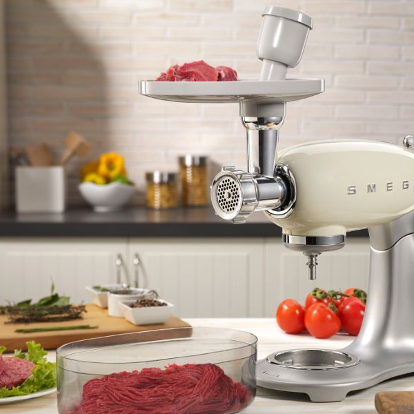 Hachoir à viande Smeg